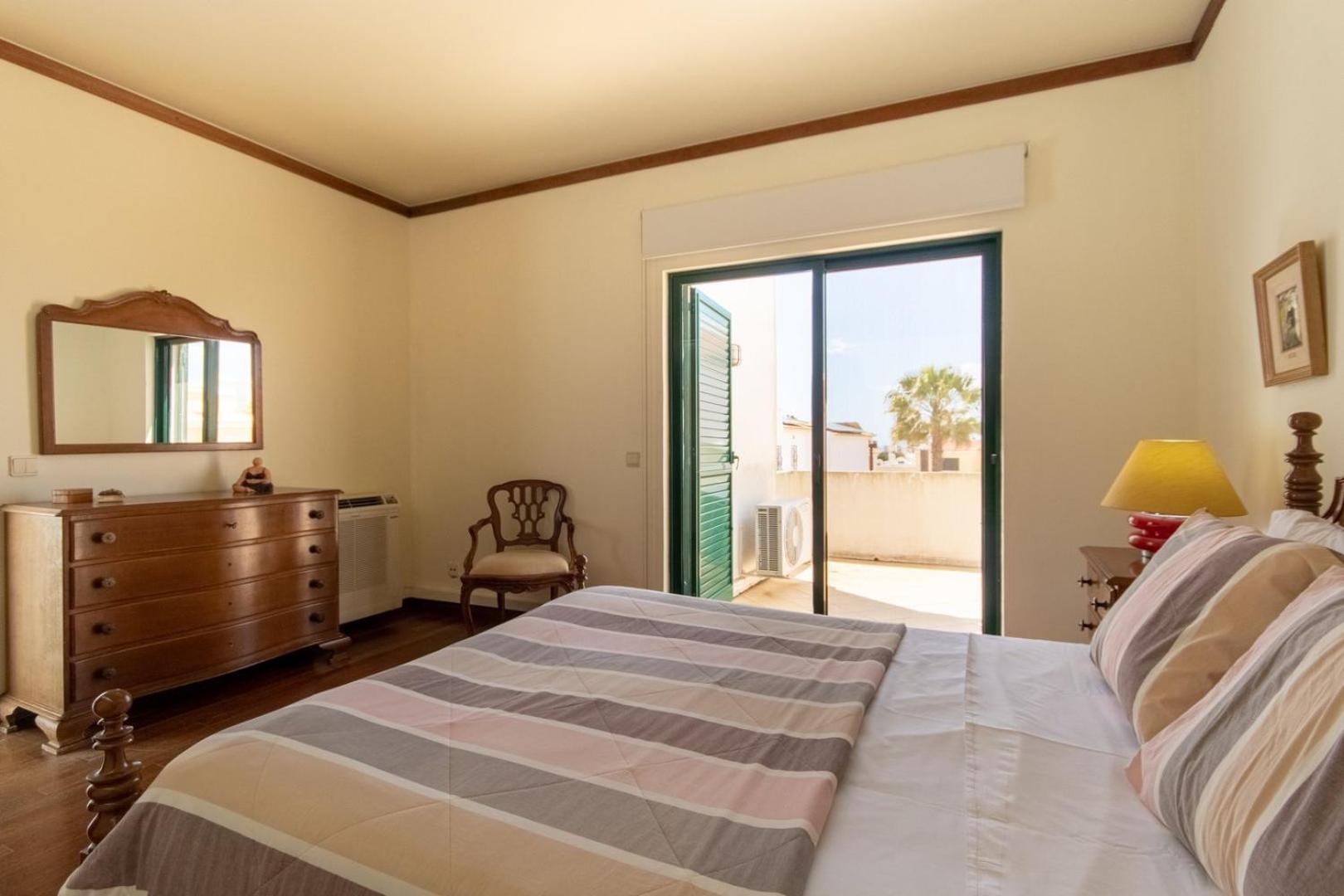 Tac - Vila Tina Vilamoura クアルテイラ エクステリア 写真